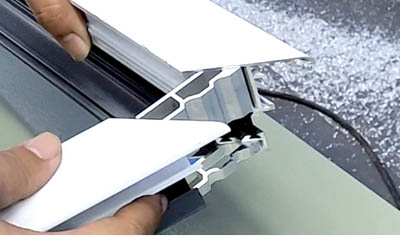 CNC aluminum window corner joint cutting machine price