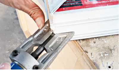Portable PVC window outside corner cleaning tool for sale