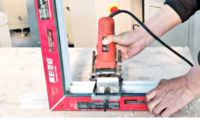 portable pvc profile 45-degree Water Slot Milling process